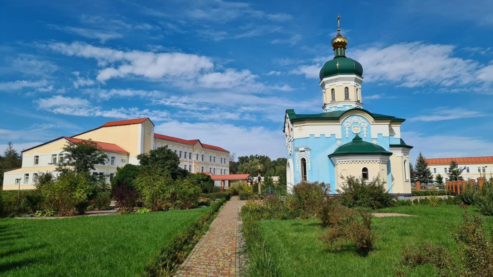 Vershnyk Черкассы Экстерьер фото
